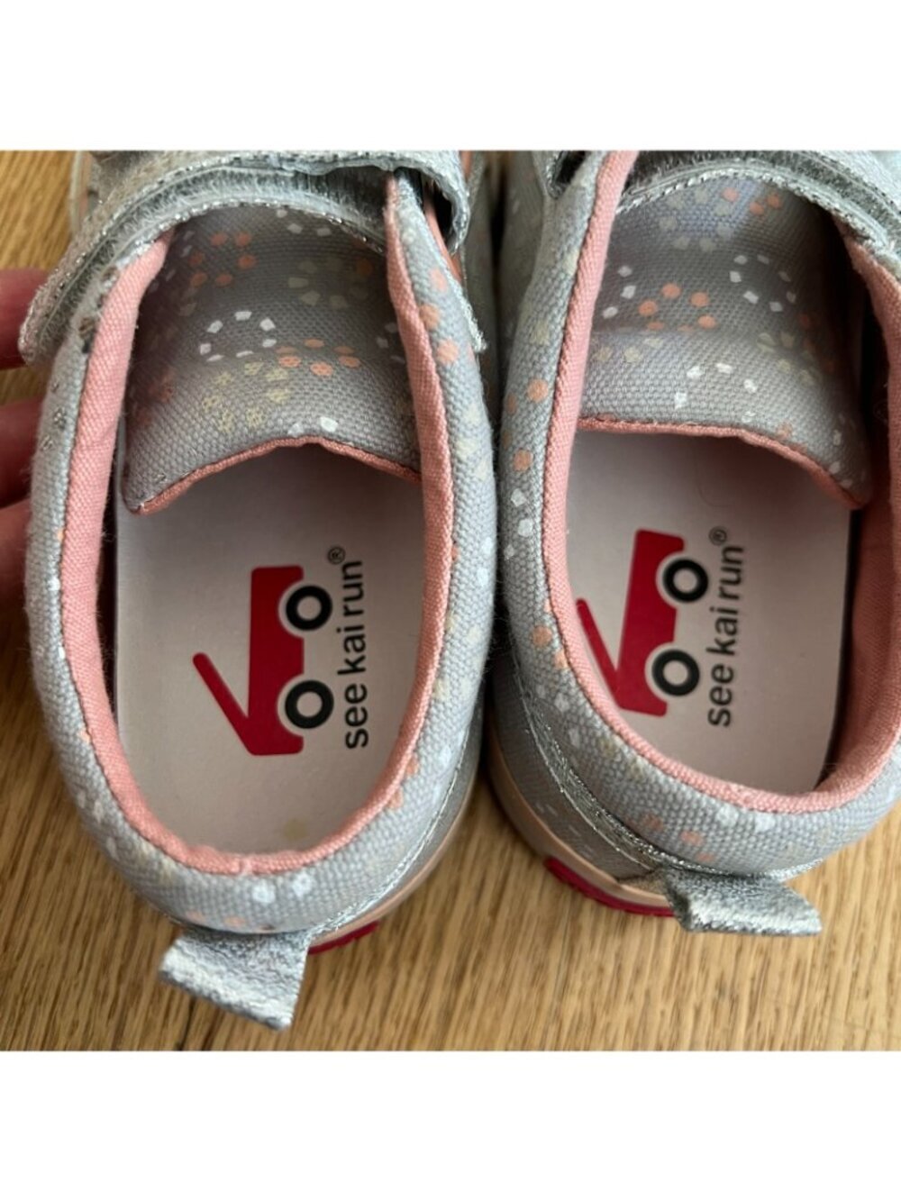 See Kai Run Robyne Gray Pink Canvas Sneakers Little Kid's Size 11 - Picture 8 of 10